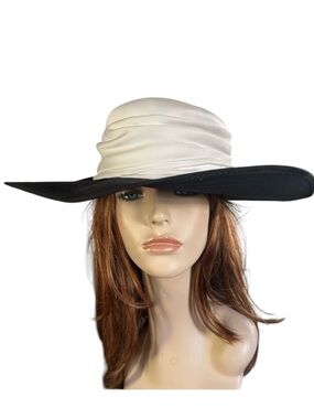 Vintage Wide Brim Black & White Hat